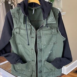 FREE PEOPLE cargo jacket with black hoodie
